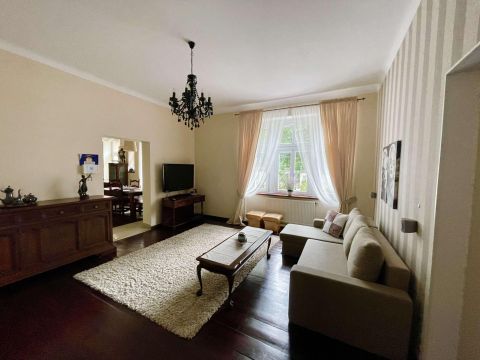 Prodej apartmánu, 87 m² - Kudowa-Zdrój