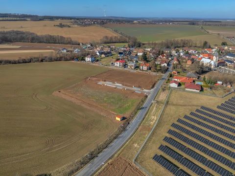 Prodej pozemku 1458 m² - Morašice